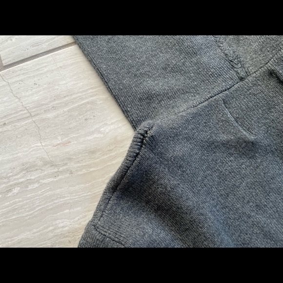 Zara textured comfort sweater, size 6 - Picture 8 of 10